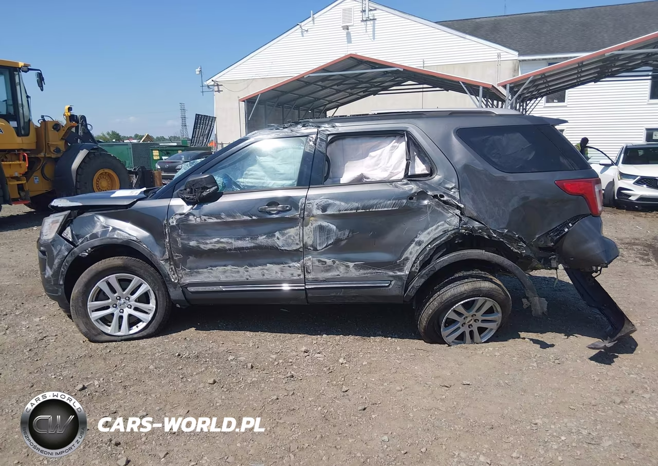 2019 Ford Explorer Xlt VIN:1FM5K8DH9KGA69712 - 14