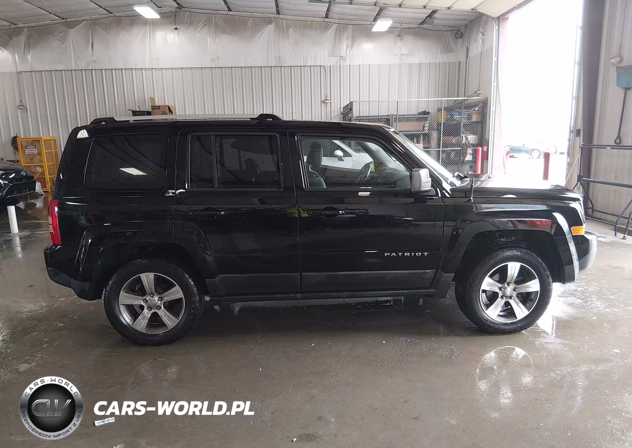 2017 Jeep Patriot High Altitude 4X4 VIN:1C4NJRFB6HD188902 - 13