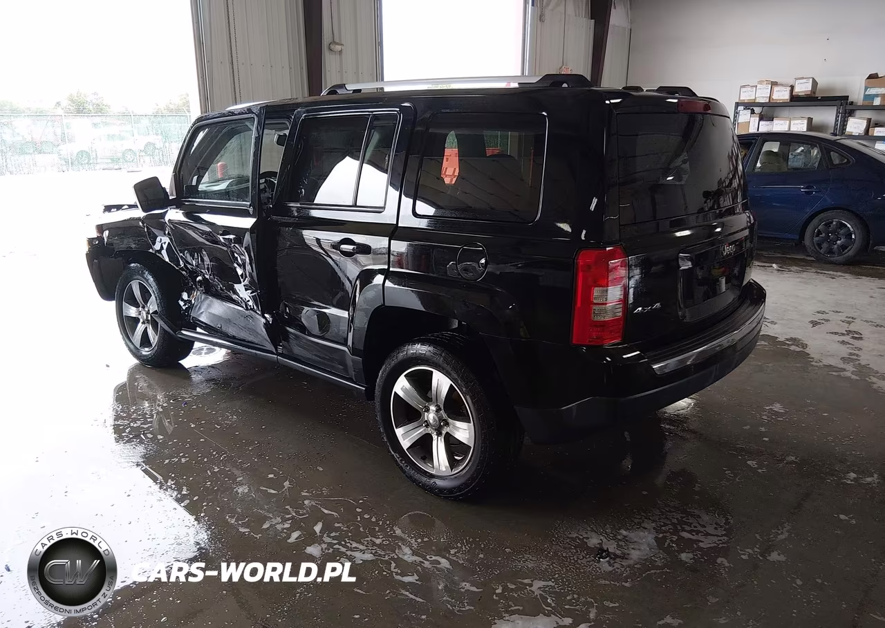 2017 Jeep Patriot High Altitude 4X4 VIN:1C4NJRFB6HD188902 - 3