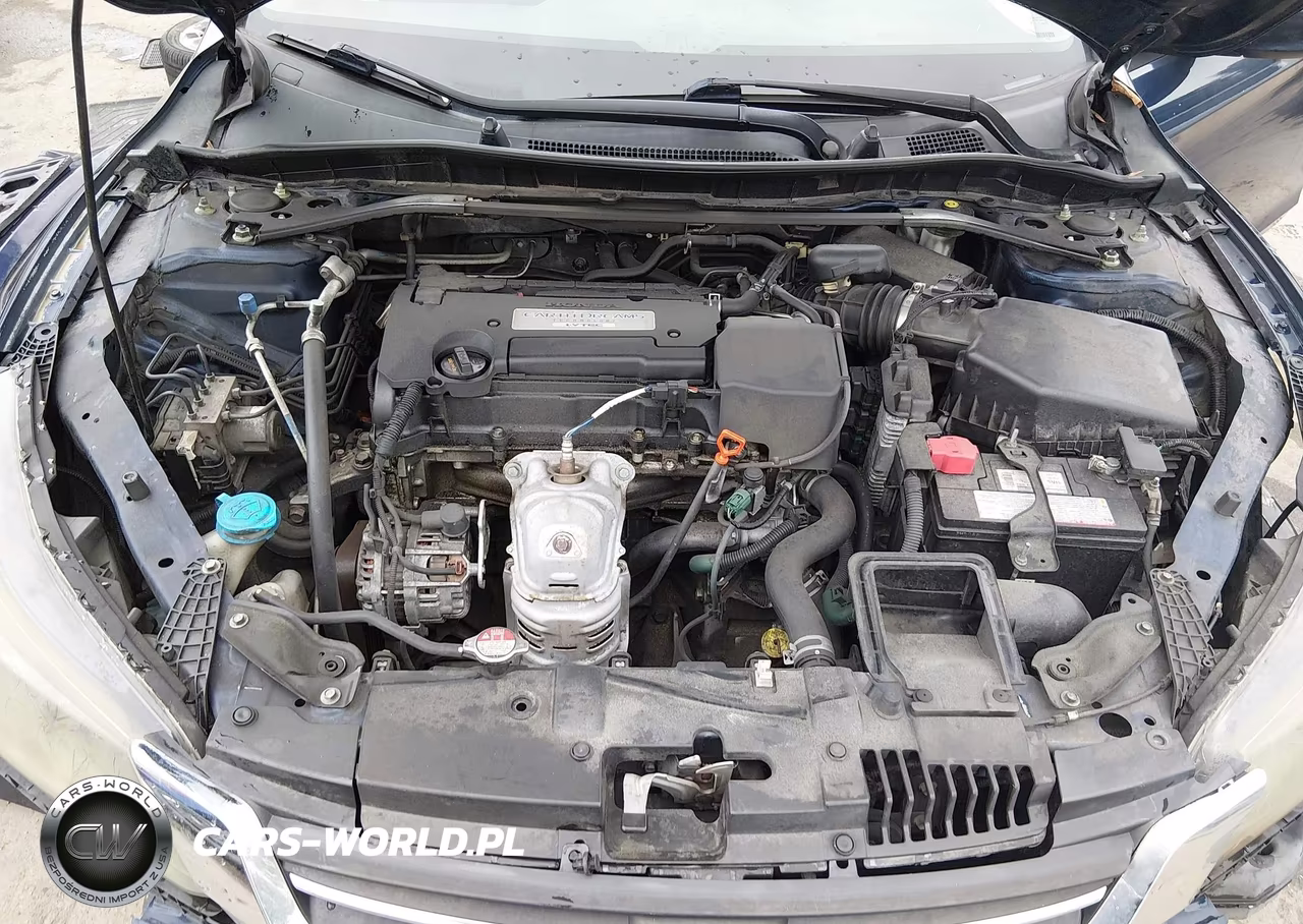 2015 Honda Accord Sport VIN:1HGCR2F58FA085465 - 10