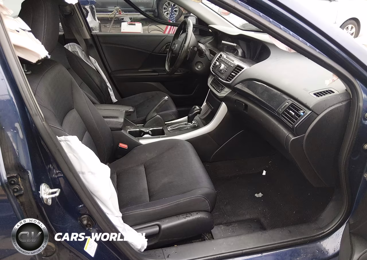2015 Honda Accord Sport VIN:1HGCR2F58FA085465 - 5