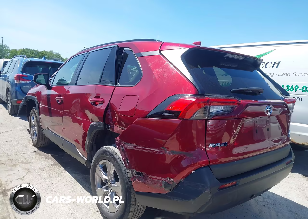 2023 Toyota Rav4 Xle VIN:2T3P1RFV7PW330730 - 3
