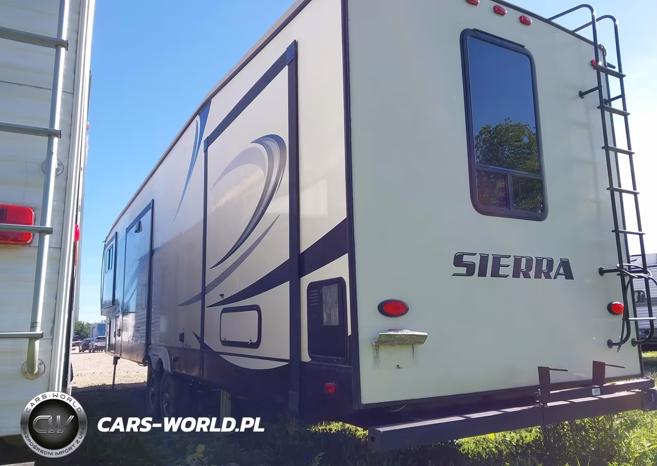 2018 5Th Wheel Other VIN:4X4FSEP22JJ044600 - 3