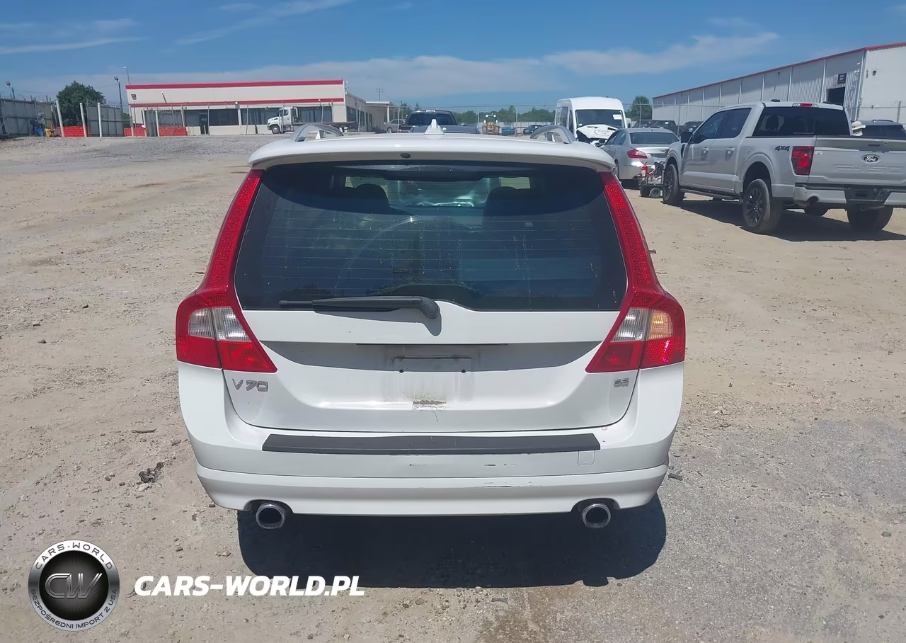 2010 Volvo V70 3.2-3.2 R-Design VIN:YV1982BW3A1151370 - 16