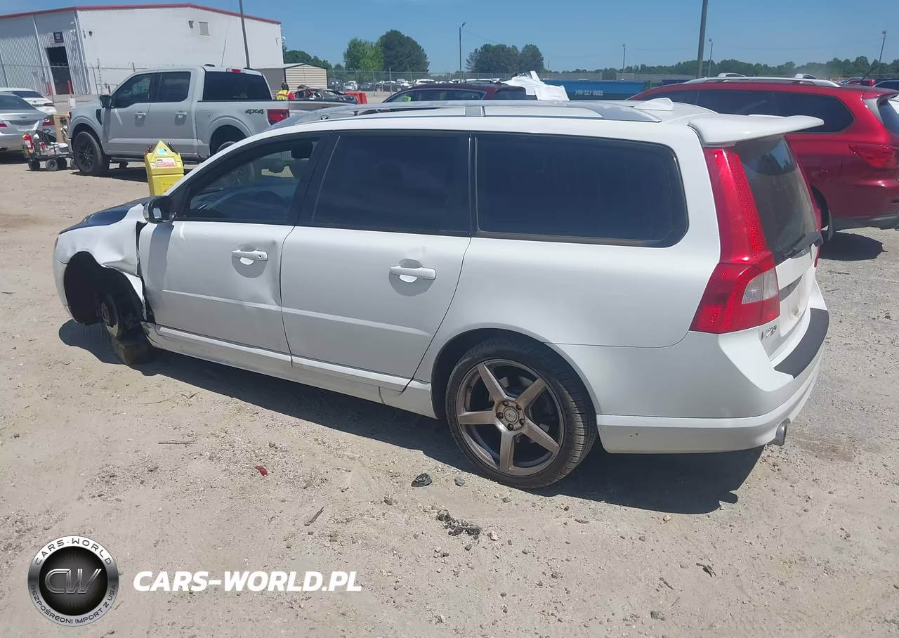 2010 Volvo V70 3.2-3.2 R-Design VIN:YV1982BW3A1151370 - 3