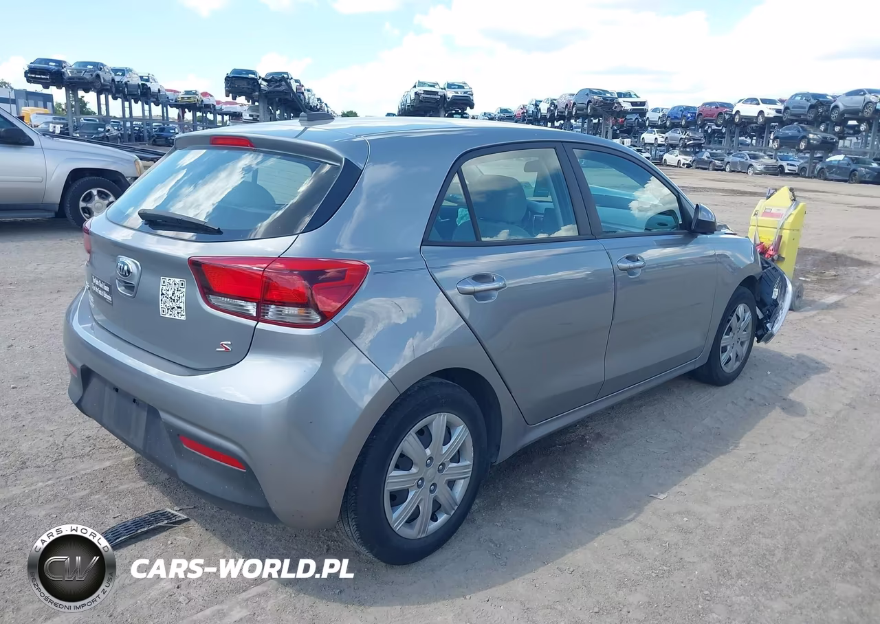 2021 Kia Rio 5-Door S VIN:3KPA25AD6ME388765 - 4