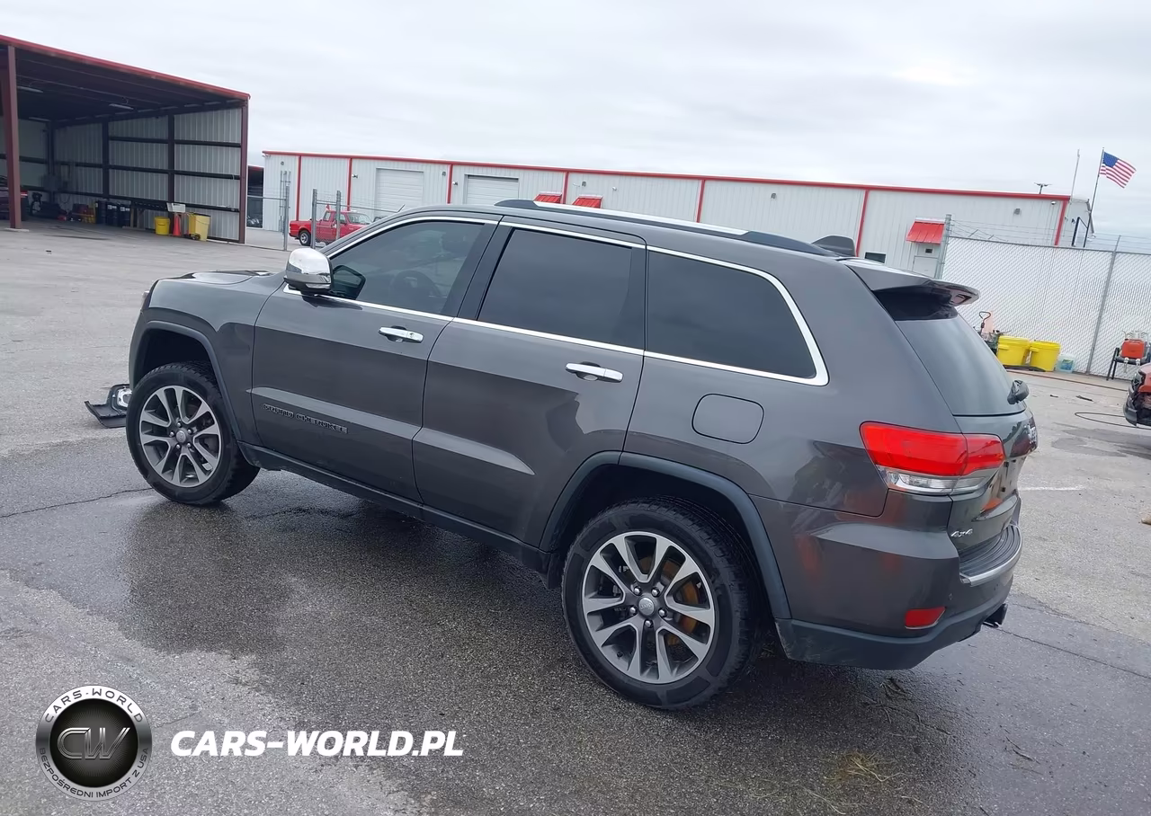 2018 Jeep Grand Cherokee Limited 4X4 VIN:1C4RJFBG7JC136112 - 3