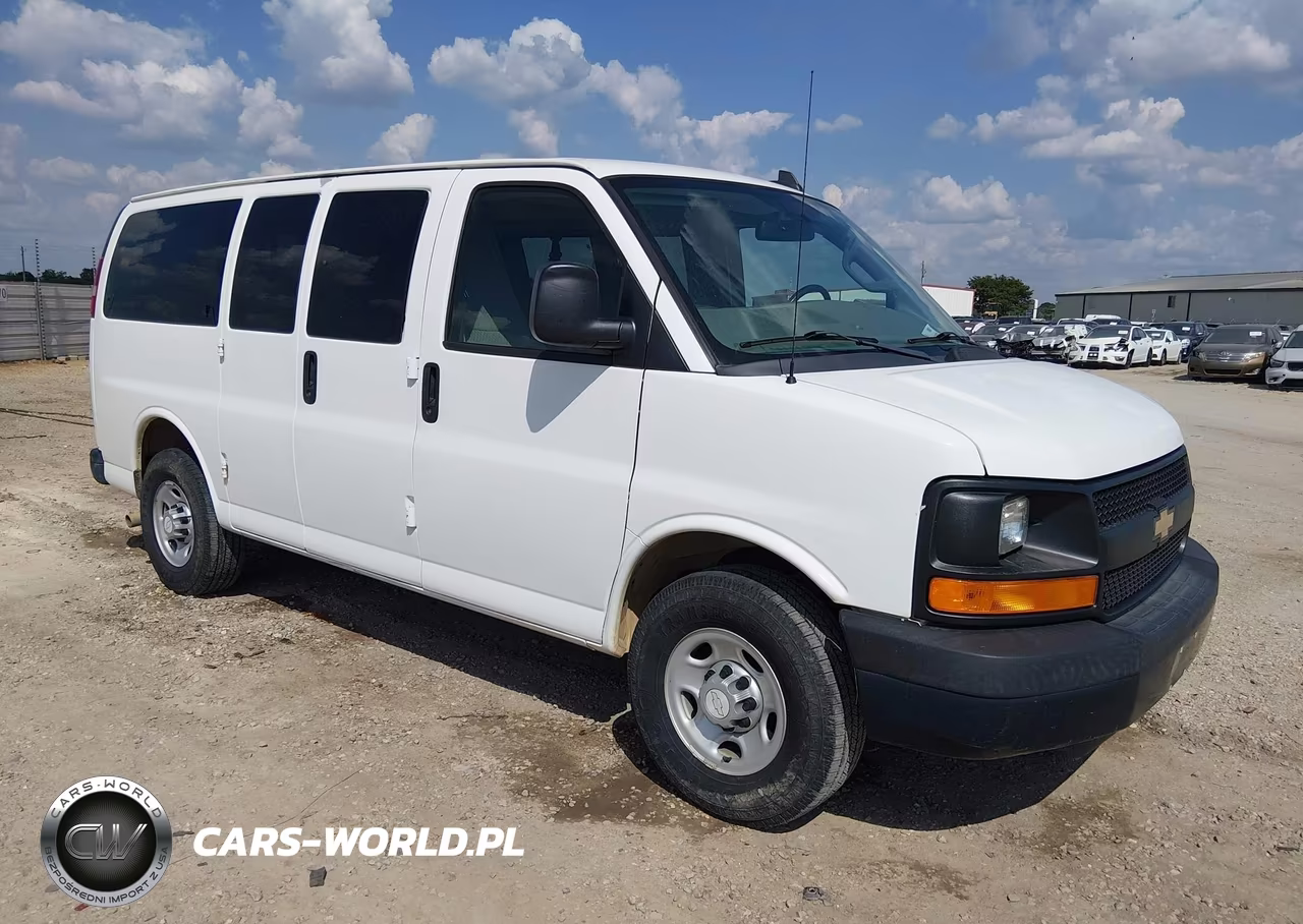 2016 Chevrolet Express 2500 Ls – zdjęcie 1 z 17