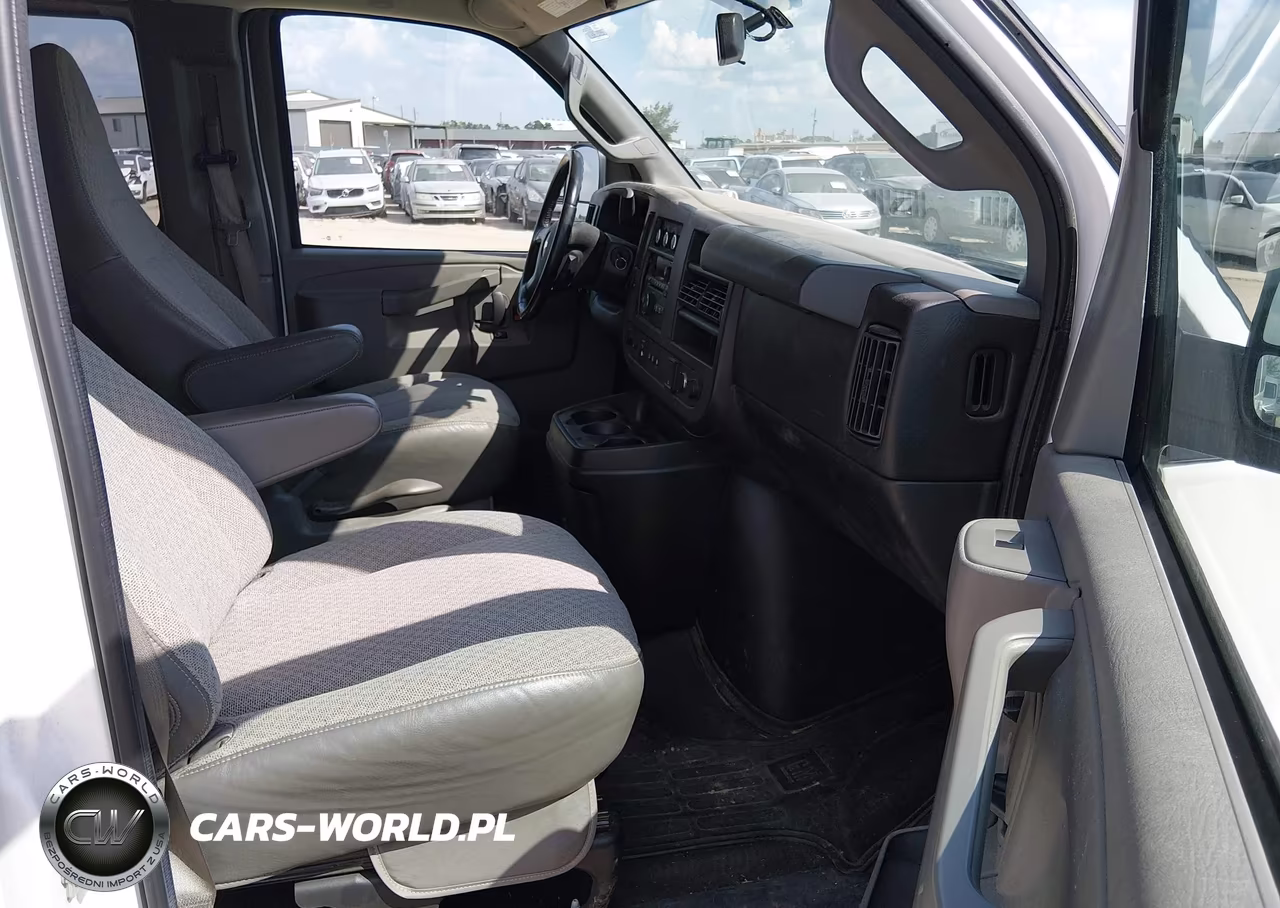 2016 Chevrolet Express 2500 Ls VIN:1GAWGEFF1G1276814 - 5