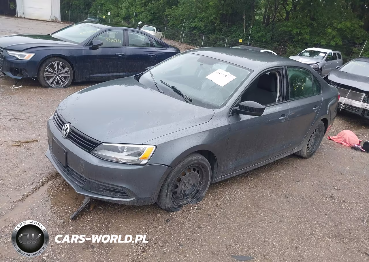 2013 Volkswagen Jetta 2.0L S VIN:3VW2K7AJ8DM368638 - 2