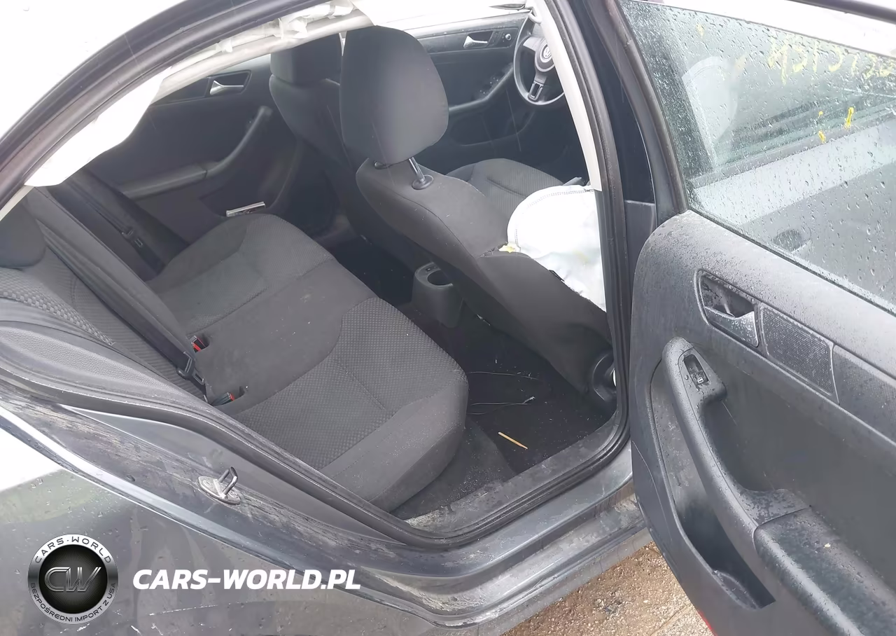 2013 Volkswagen Jetta 2.0L S VIN:3VW2K7AJ8DM368638 - 8