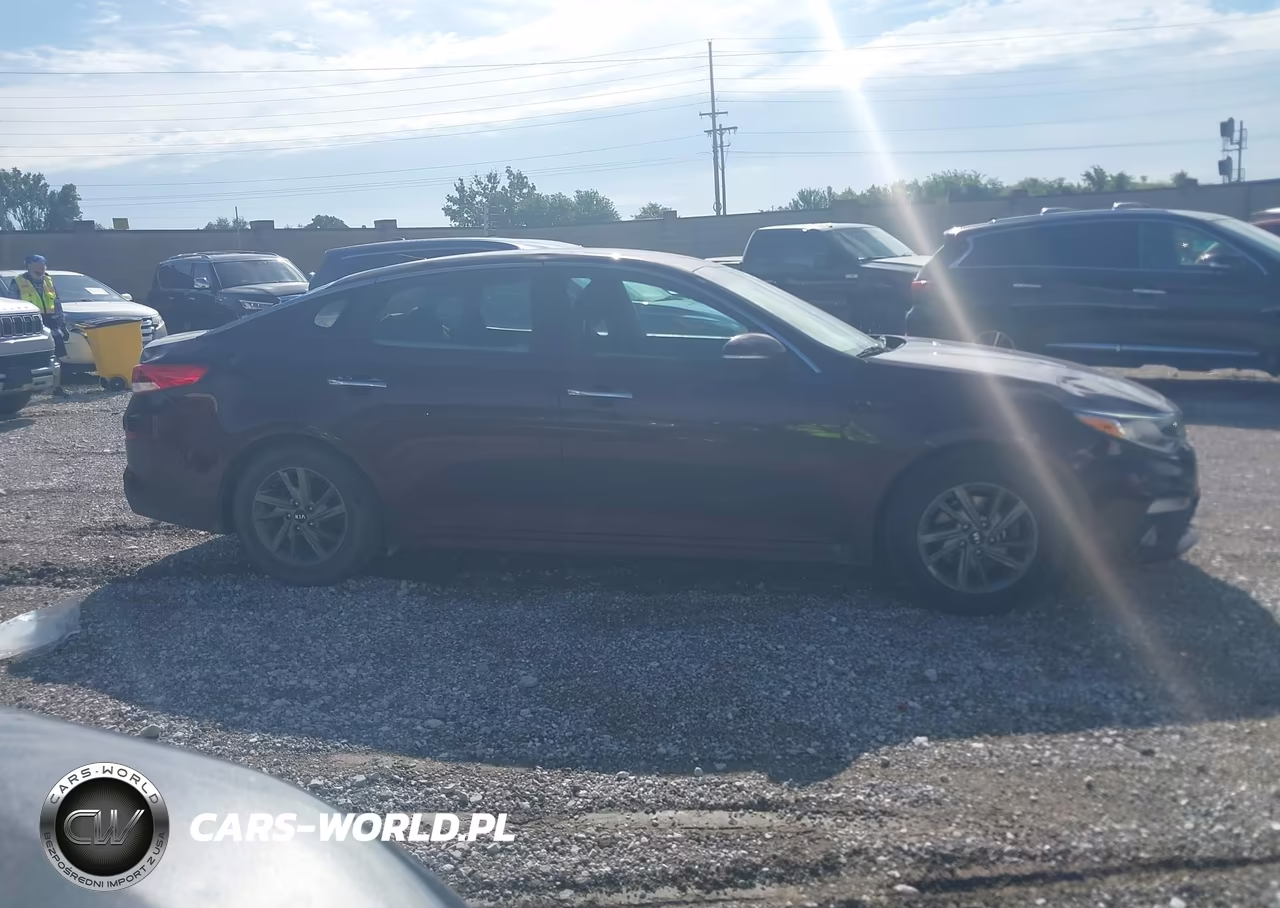2019 Kia Optima Lx VIN:5XXGT4L34KG329191 - 13