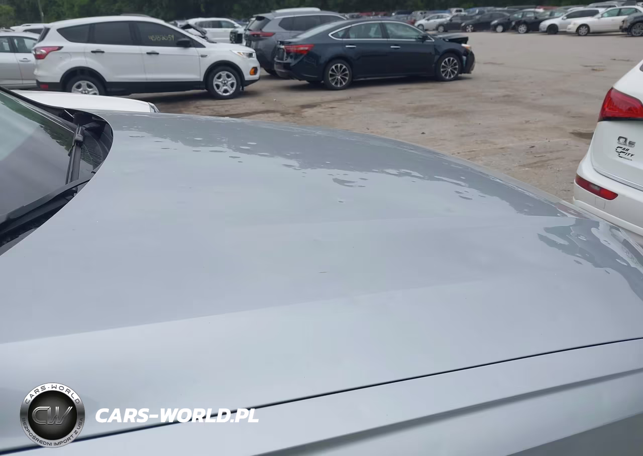 2018 Audi Q7 3.0T Premium VIN:WA1LAAF77JD015877 - 18