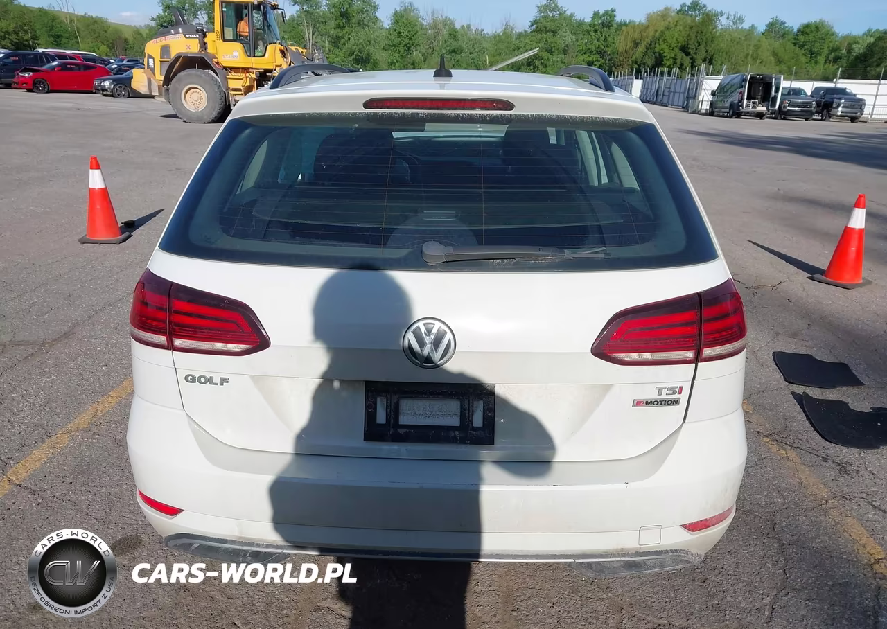 2018 Volkswagen Golf Sportwagen Tsi S VIN:3VW117AU2JM761569 - 15