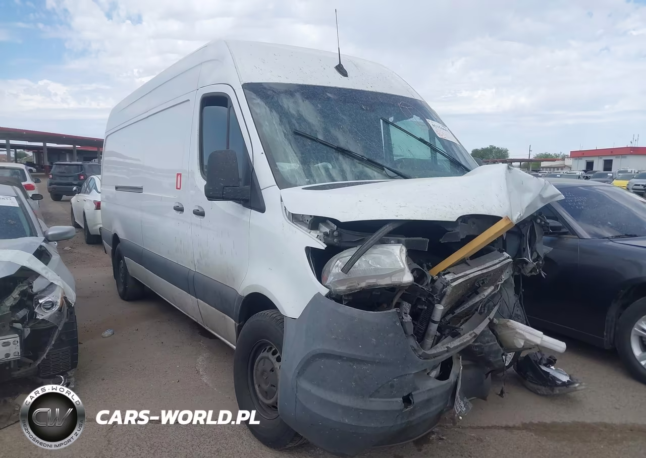 2022 Mercedes-Benz Sprinter 2500 High Roof I4 – zdjęcie 1 z 18