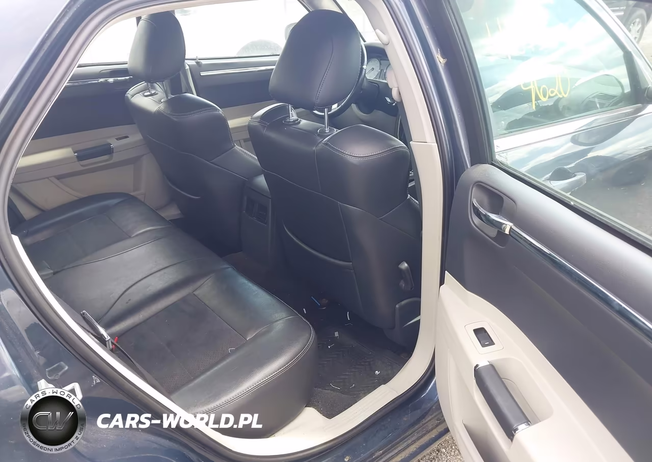 2007 Chrysler 300C VIN:2C3KA63H27H860339 - 8