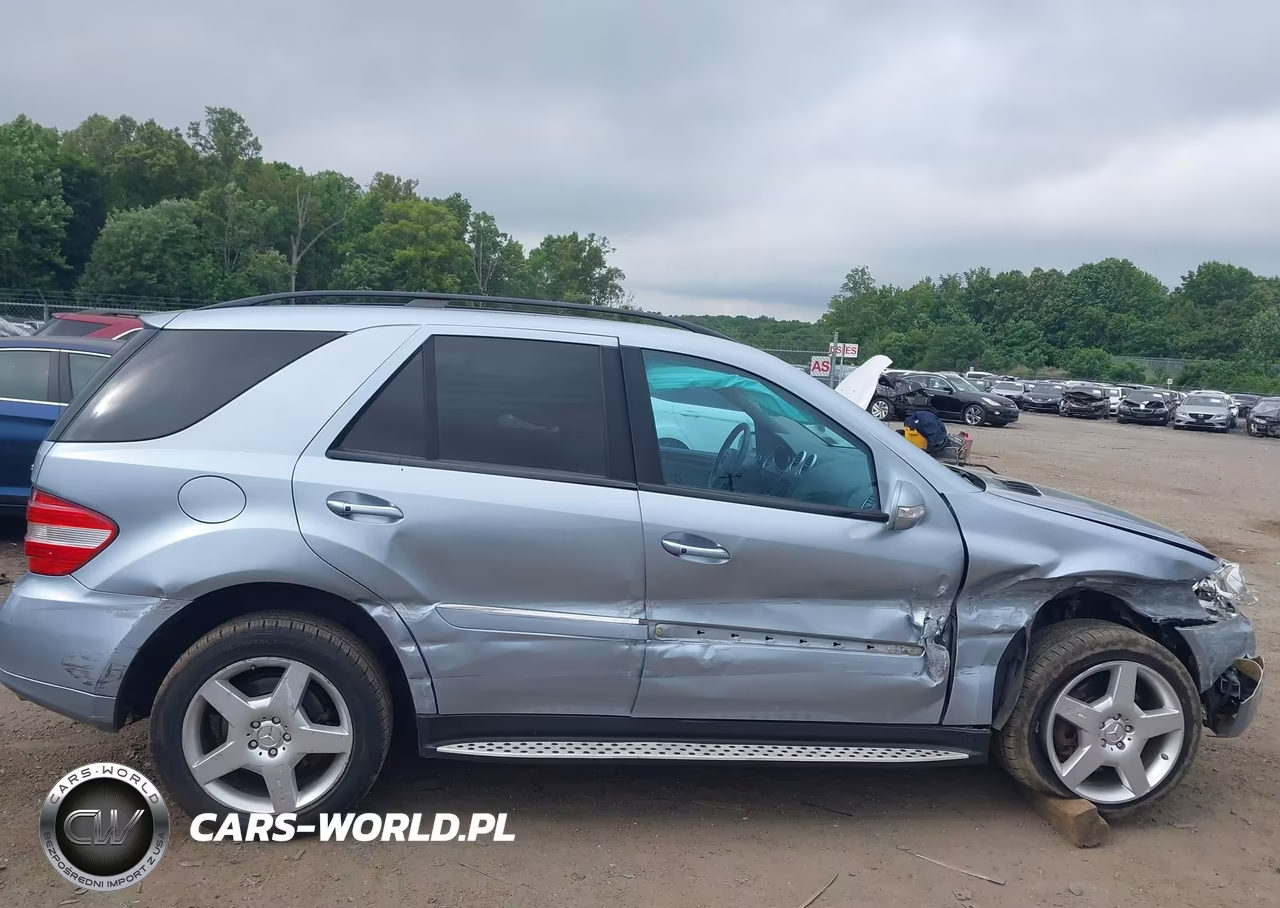 2008 Mercedes-Benz Ml 550 4Matic VIN:4JGBB72E58A308657 - 13