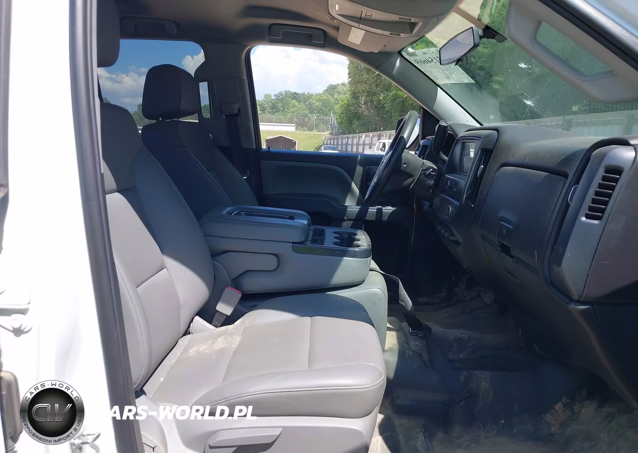 2018 Chevrolet Silverado 1500 Wt VIN:1GCRCNEH0JZ290750 - 5