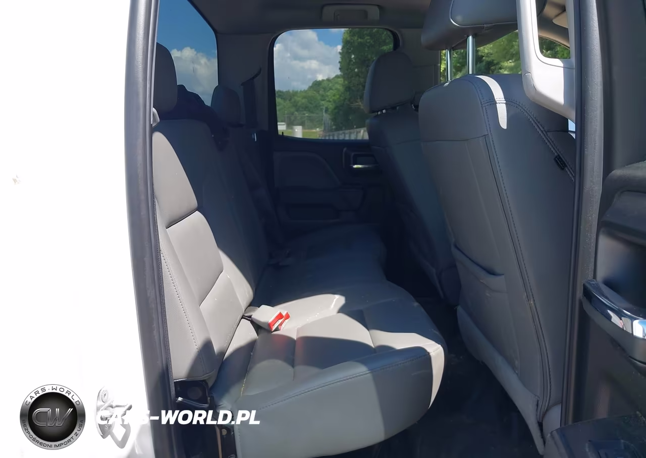 2018 Chevrolet Silverado 1500 Wt VIN:1GCRCNEH0JZ290750 - 8