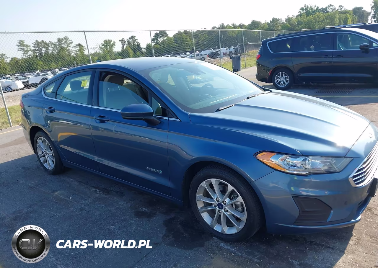 2019 Ford Fusion Hybrid Se – zdjęcie 1 z 16