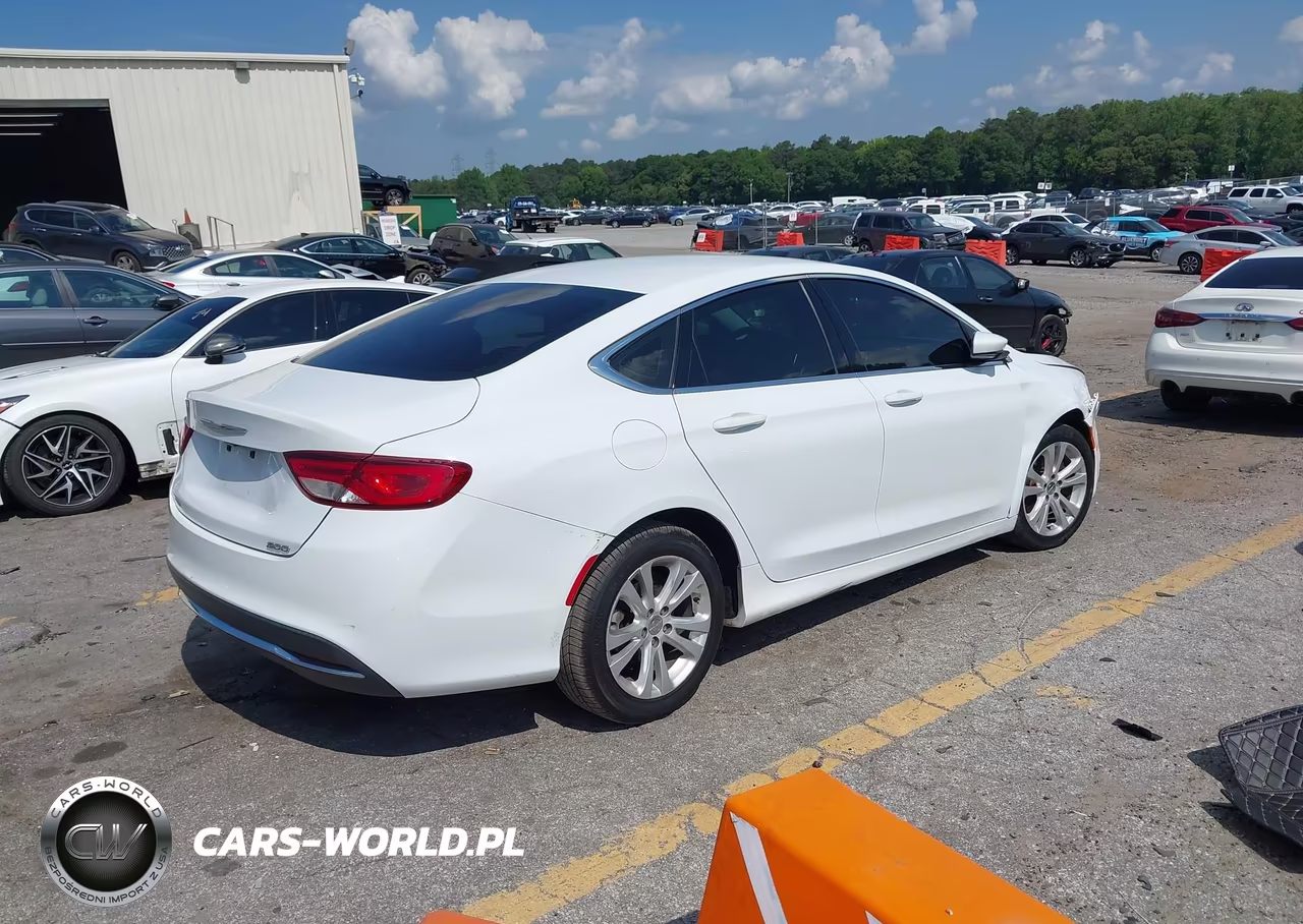 2017 Chrysler 200 Limited VIN:1C3CCCAB3HN512277 - 4
