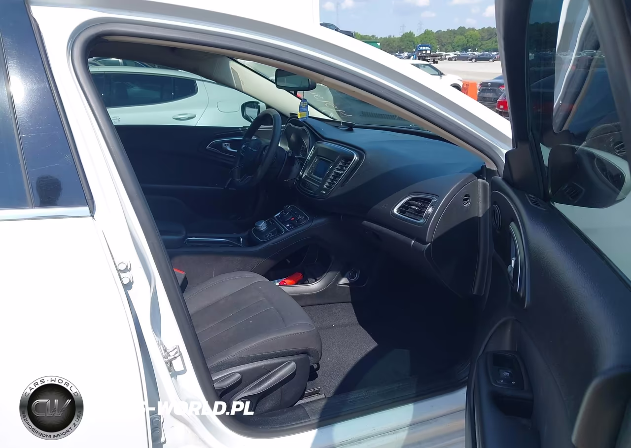 2017 Chrysler 200 Limited VIN:1C3CCCAB3HN512277 - 5