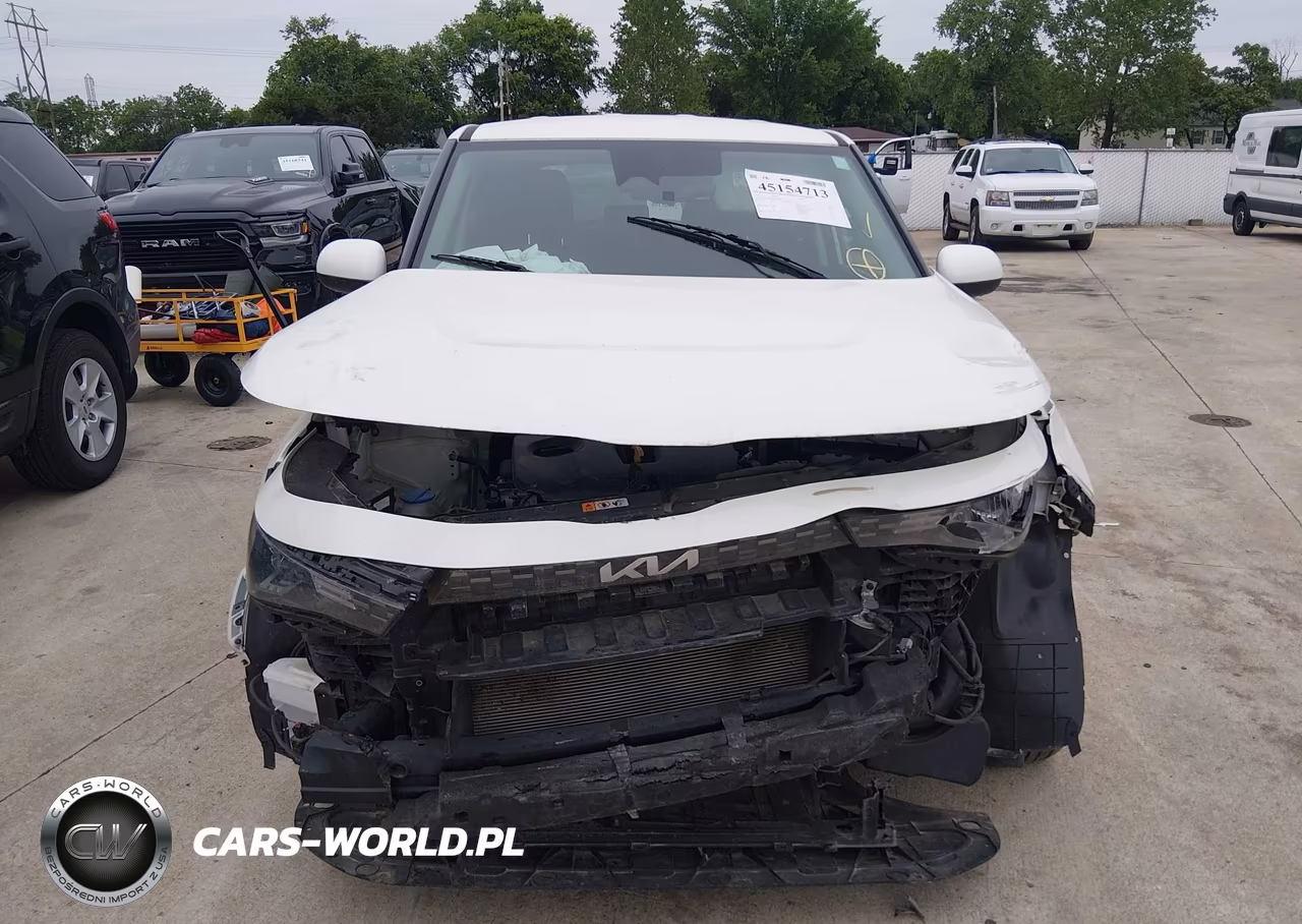 2023 Kia Soul S VIN:KNDJ23AU9P7885639 - 13