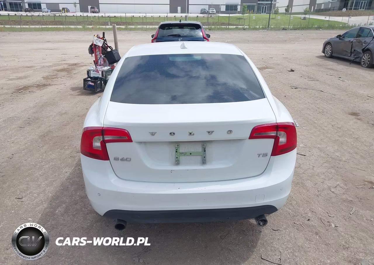 2013 Volvo S60 T5 VIN:YV1612FS0D2218911 - 16