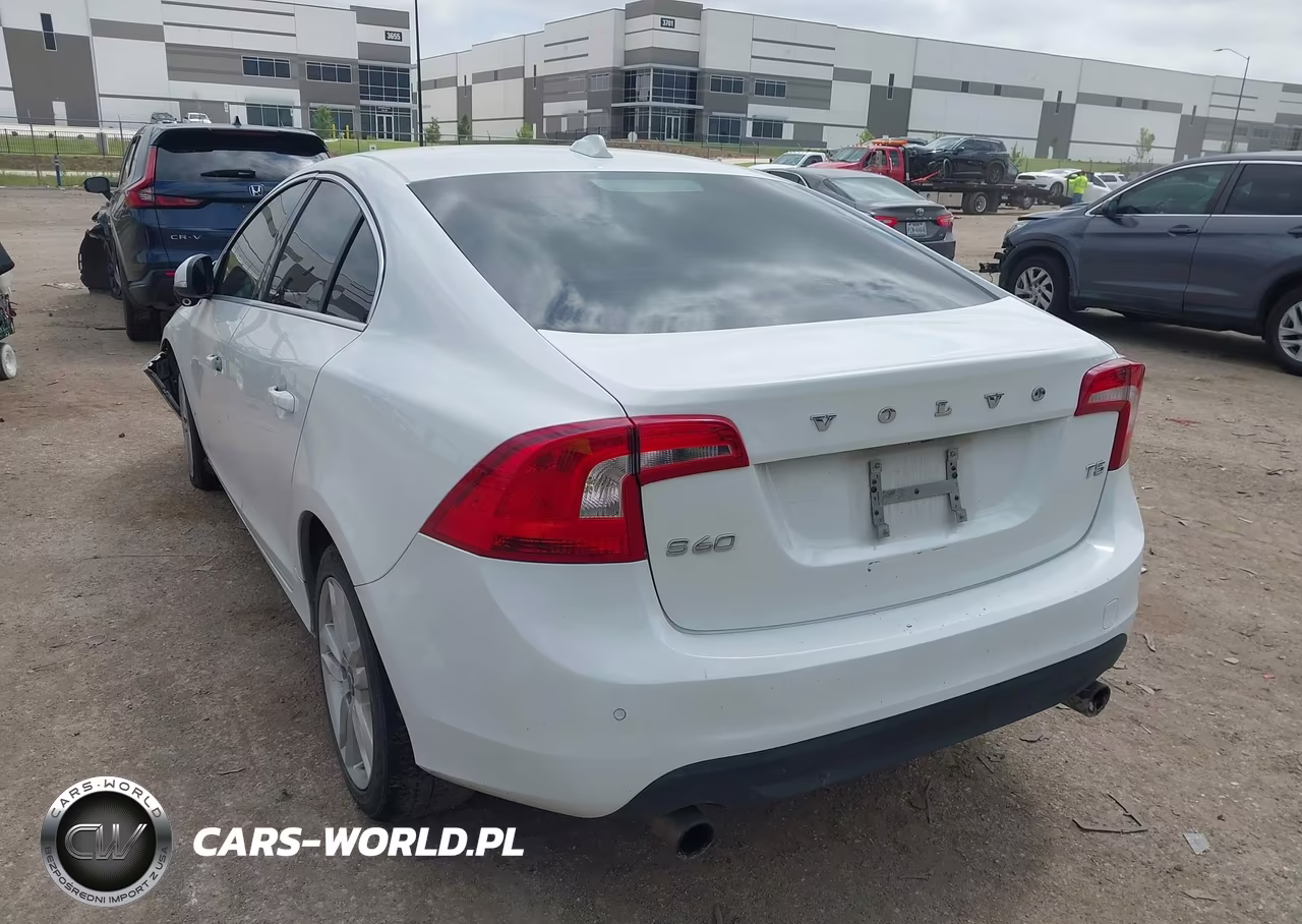2013 Volvo S60 T5 VIN:YV1612FS0D2218911 - 3