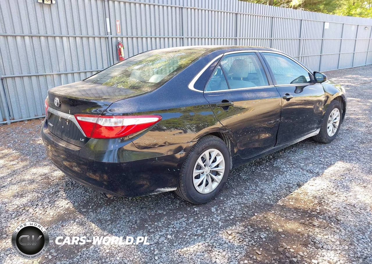 2017 Toyota Camry Le VIN:4T1BF1FKXHU713445 - 4