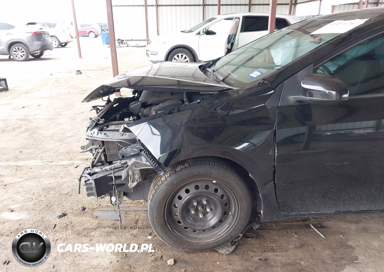 2019 Toyota Corolla Le VIN:5YFBURHEXKP925928 - 6