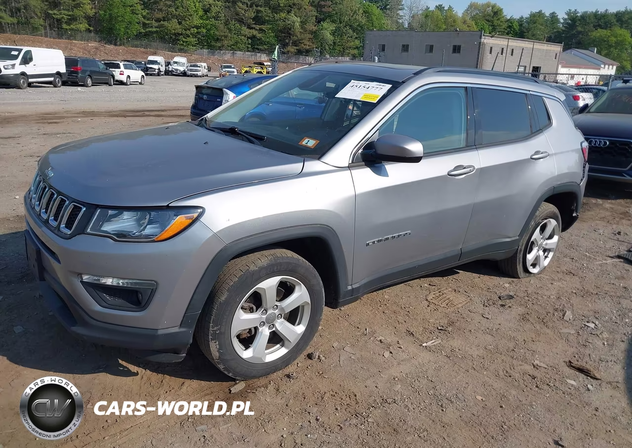 2017 Jeep New Compass Latitude 4X4 VIN:3C4NJDBB7HT660415 - 2