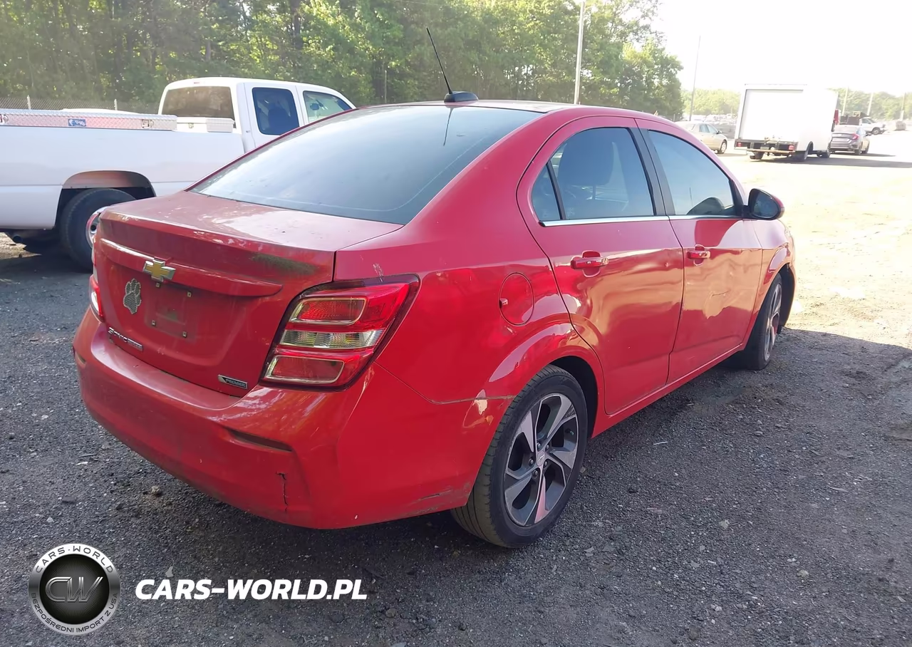 2017 Chevrolet Sonic Premier Auto VIN:1G1JF5SB1H4127271 - 4