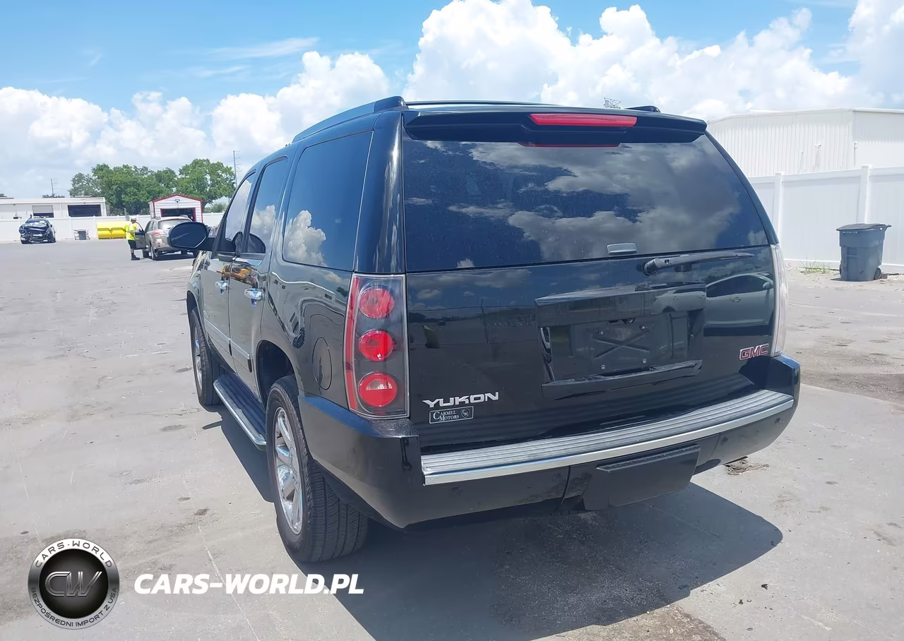 2014 GMC Yukon Denali VIN:1GKS2EEF4ER215398 - 3