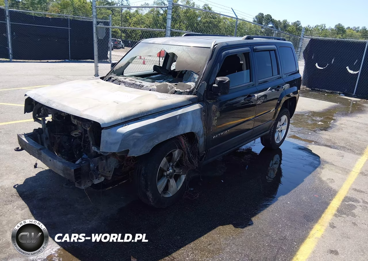 2014 Jeep Patriot Latitude VIN:1C4NJRFB3ED568243 - 2