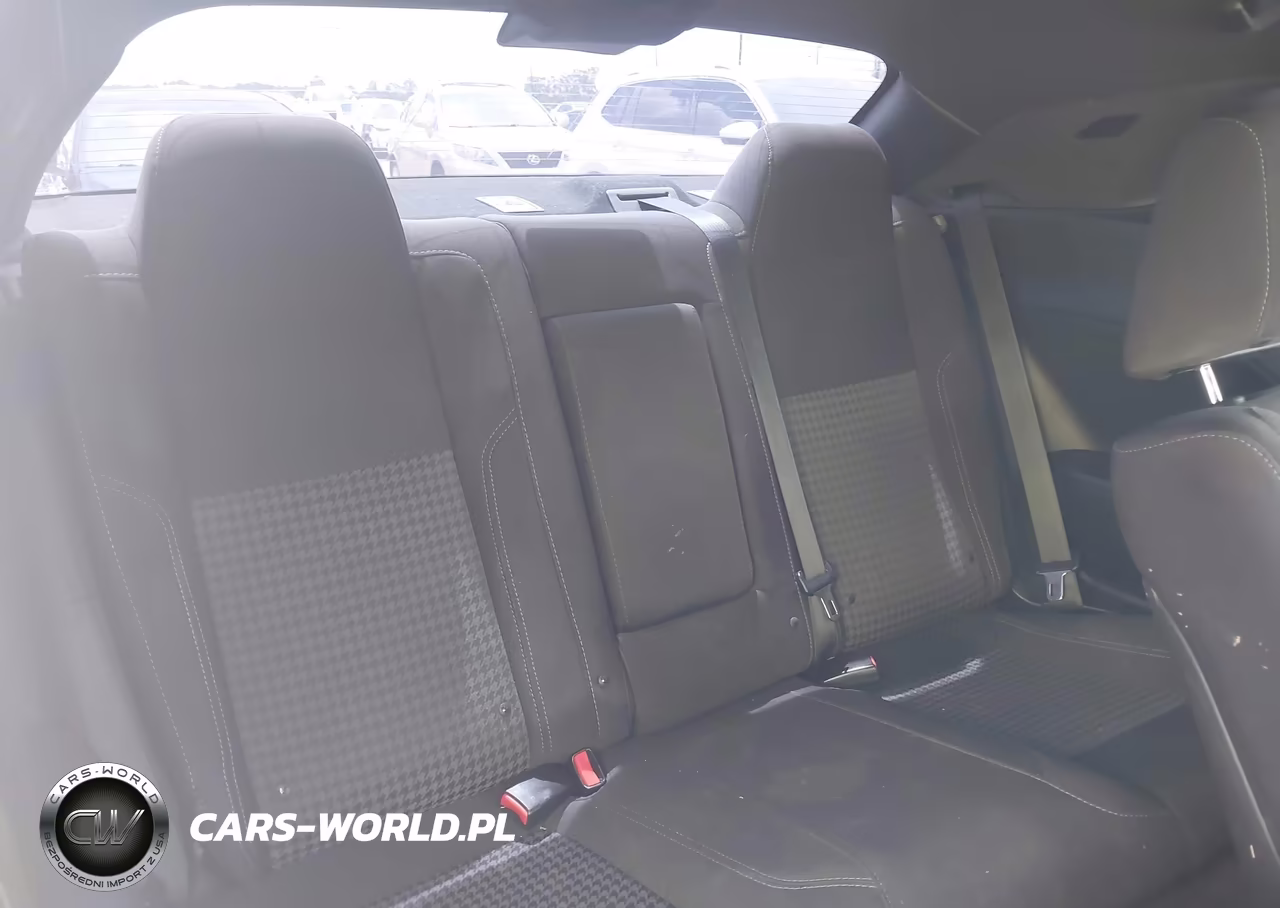 2015 Dodge Challenger Sxt VIN:2C3CDZAGXFH783709 - 8