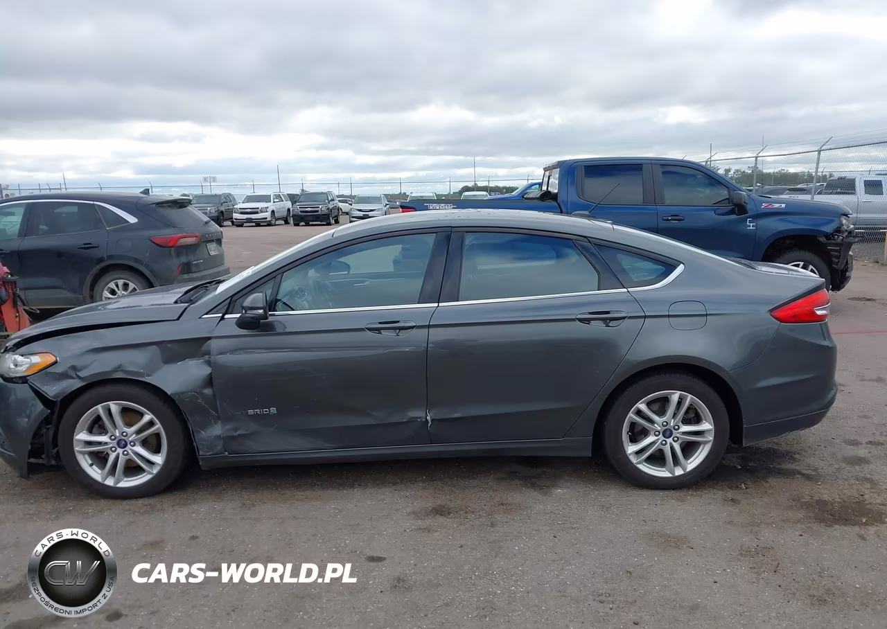 2018 Ford Fusion Hybrid Se VIN:3FA6P0LU9JR220975 - 14