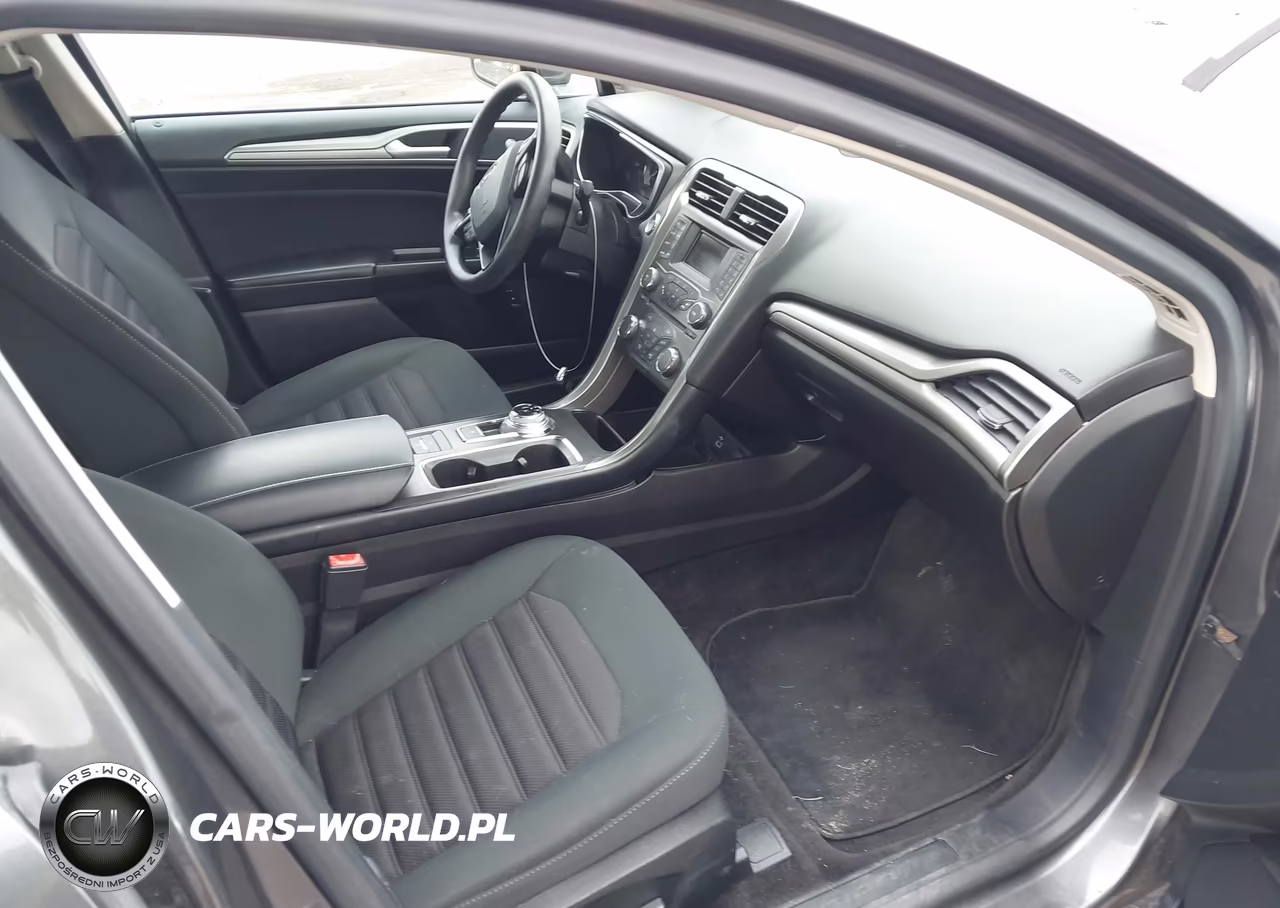 2018 Ford Fusion Hybrid Se VIN:3FA6P0LU9JR220975 - 5