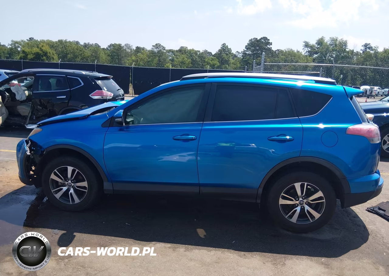 2017 Toyota Rav4 Xle VIN:JTMWFREV4HJ705942 - 14
