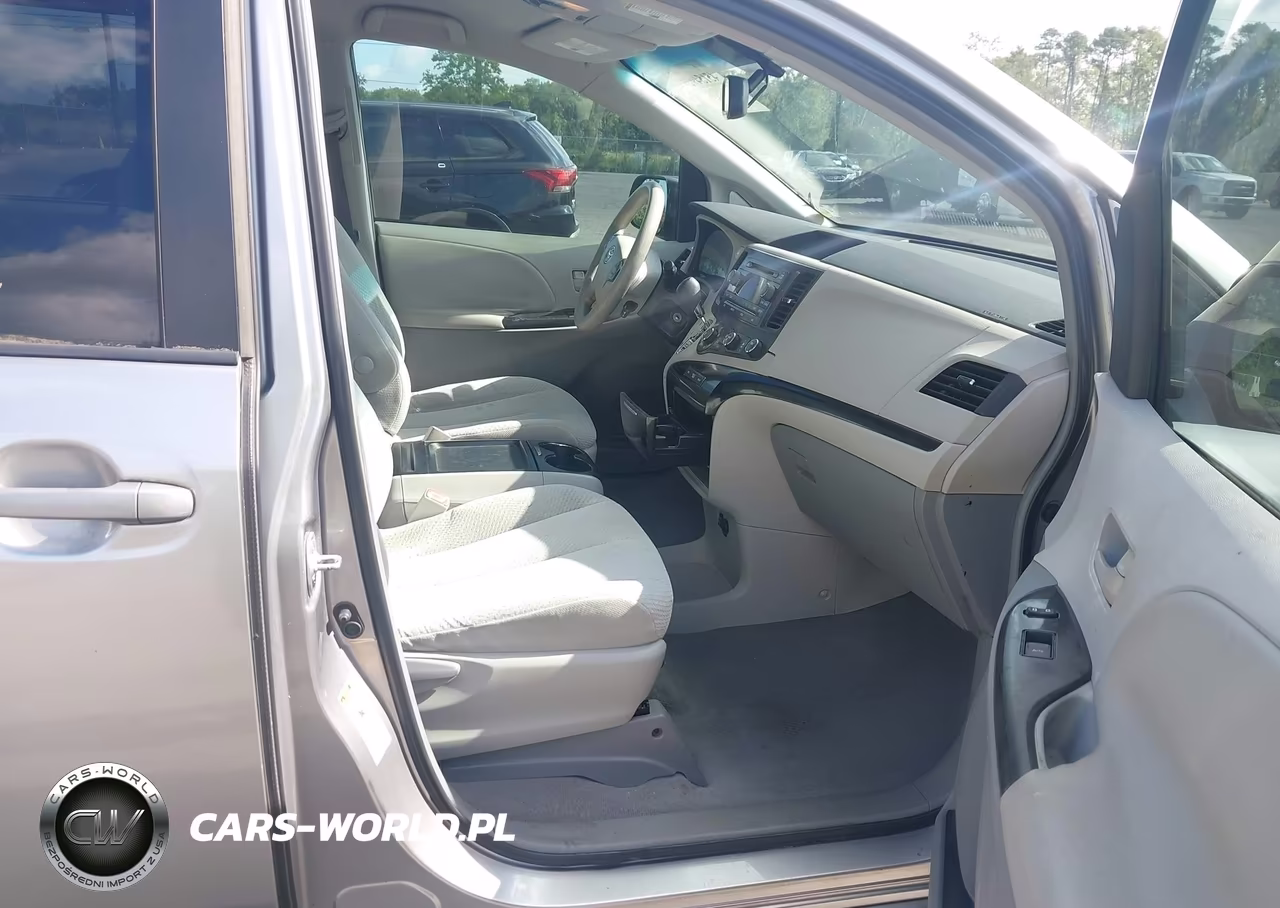2011 Toyota Sienna Le V6 VIN:5TDKK3DC0BS024405 - 5