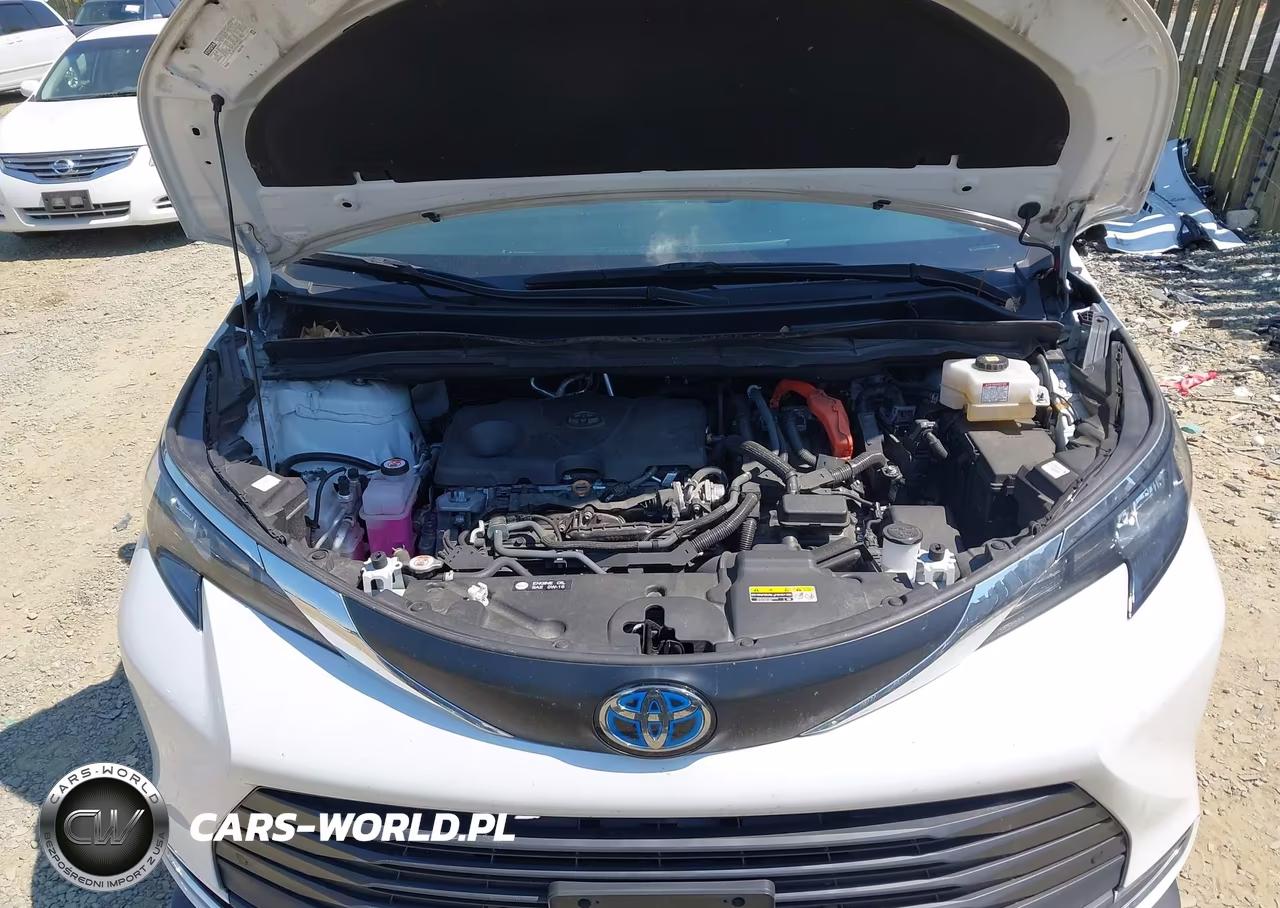 2024 Toyota Sienna Xle VIN:5TDJSKFC5RS152006 - 10