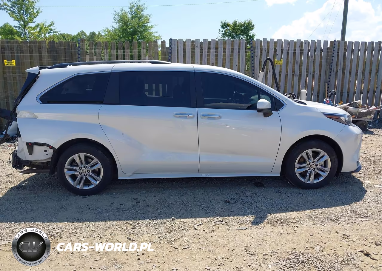 2024 Toyota Sienna Xle VIN:5TDJSKFC5RS152006 - 14