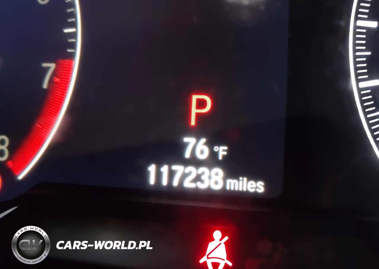 2018 Honda Accord Sport 2.0T VIN:1HGCV2F38JA025656 - 16