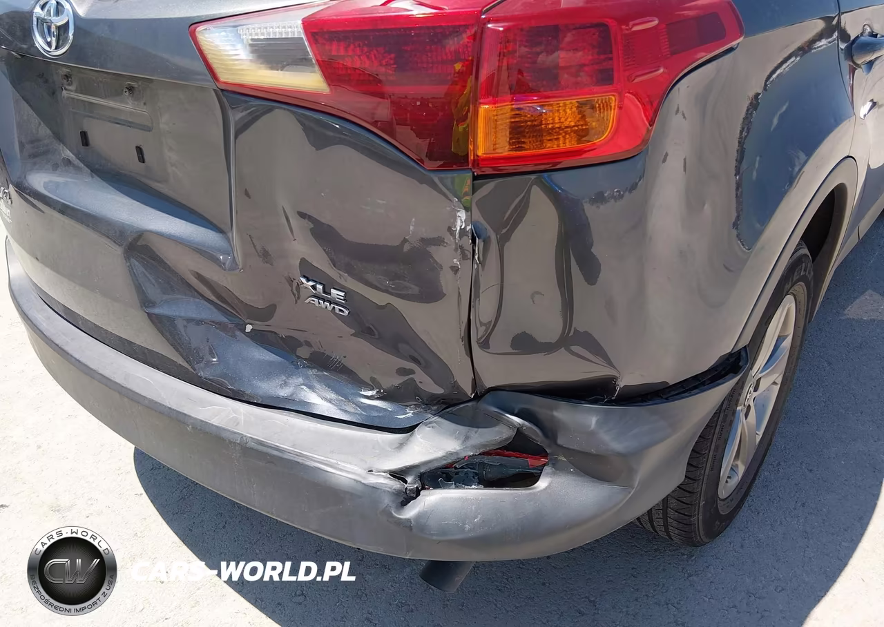 2015 Toyota Rav4 Xle VIN:JTMRFREV6FD171612 - 6