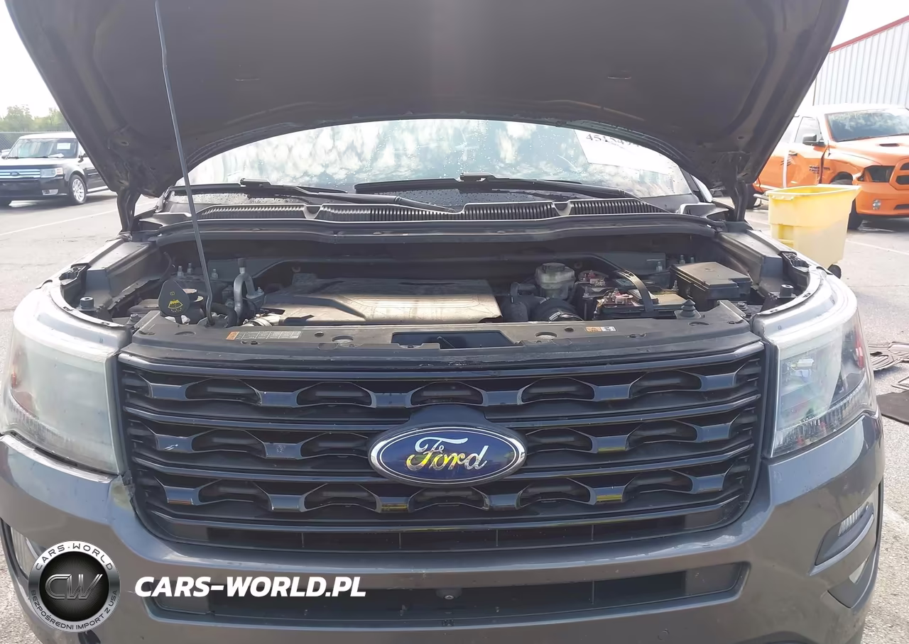 2017 Ford Explorer Sport VIN:1FM5K8GT3HGC04305 - 10