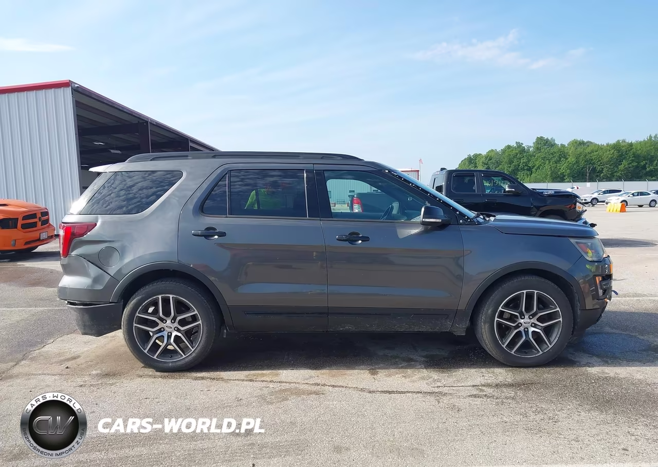 2017 Ford Explorer Sport VIN:1FM5K8GT3HGC04305 - 13