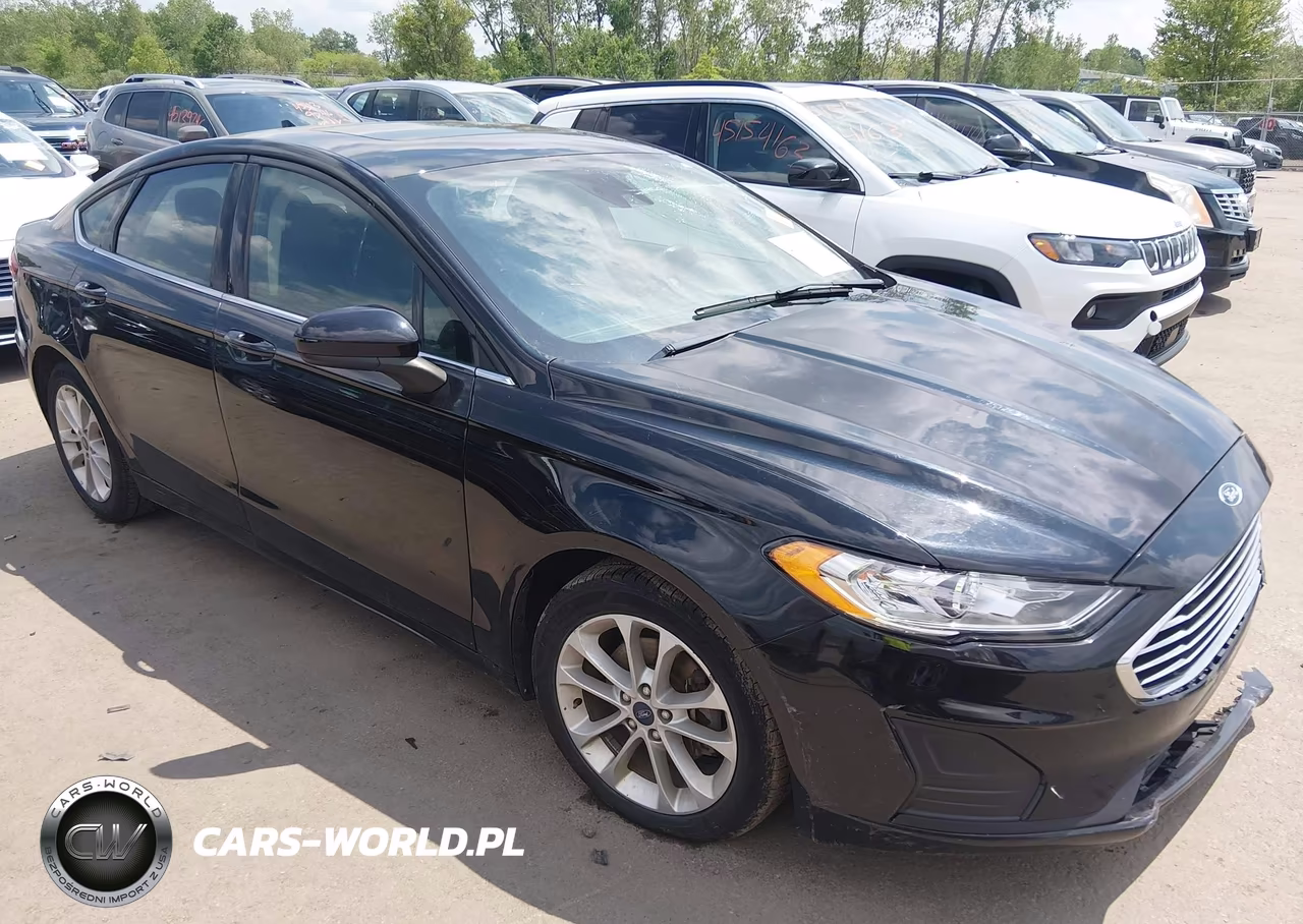 2020 Ford Fusion Hybrid Se – zdjęcie 1 z 16