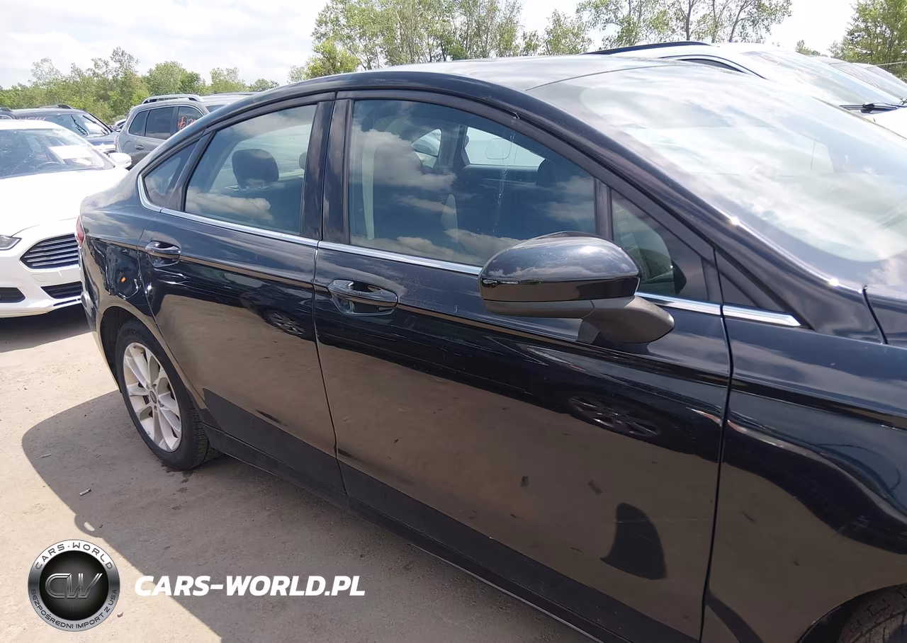 2020 Ford Fusion Hybrid Se VIN:3FA6P0LU5LR156078 - 13