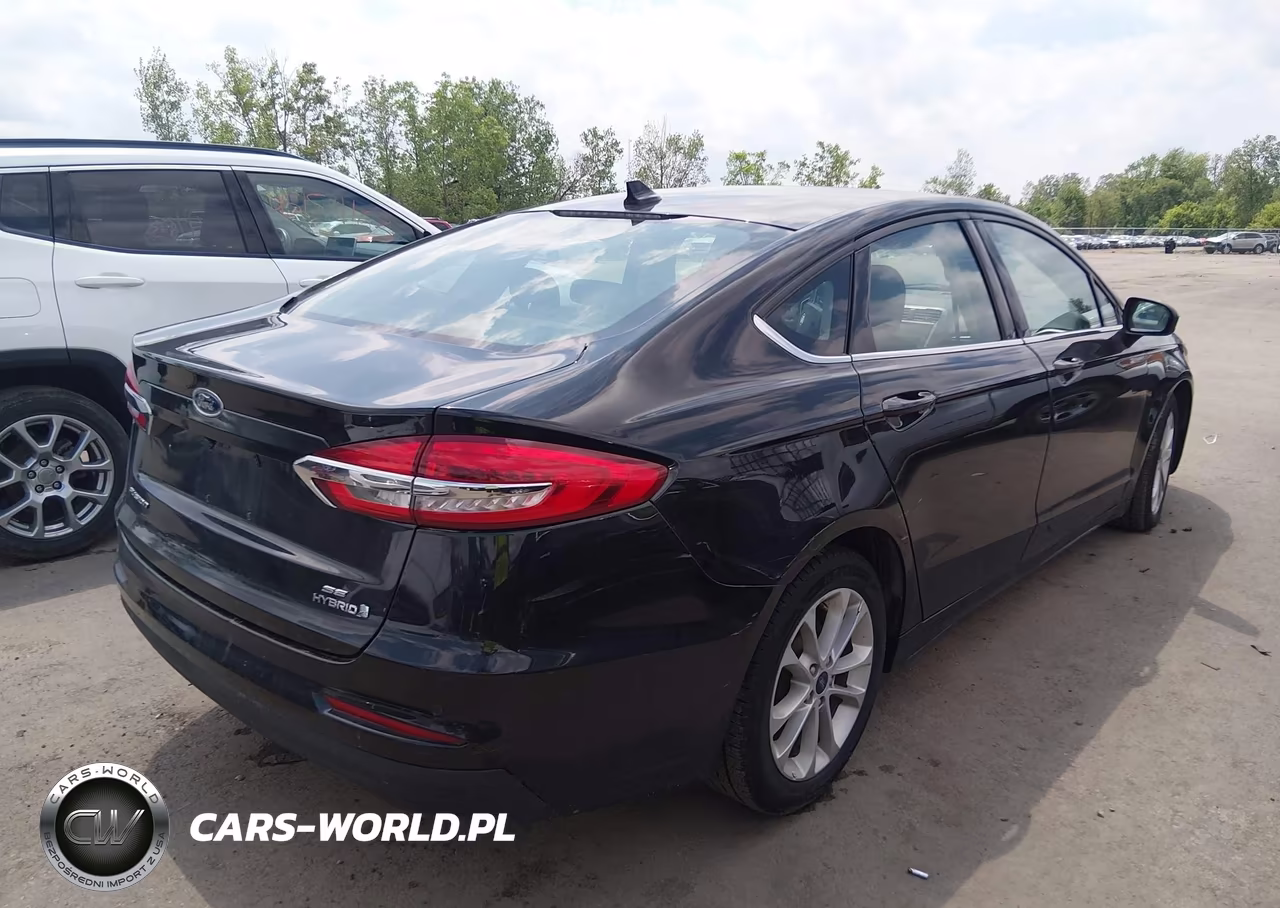2020 Ford Fusion Hybrid Se VIN:3FA6P0LU5LR156078 - 4
