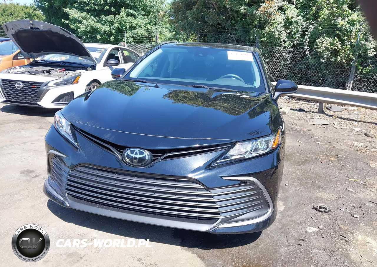 2023 Toyota Camry Le VIN:4T1C11AK8PU828070 - 12